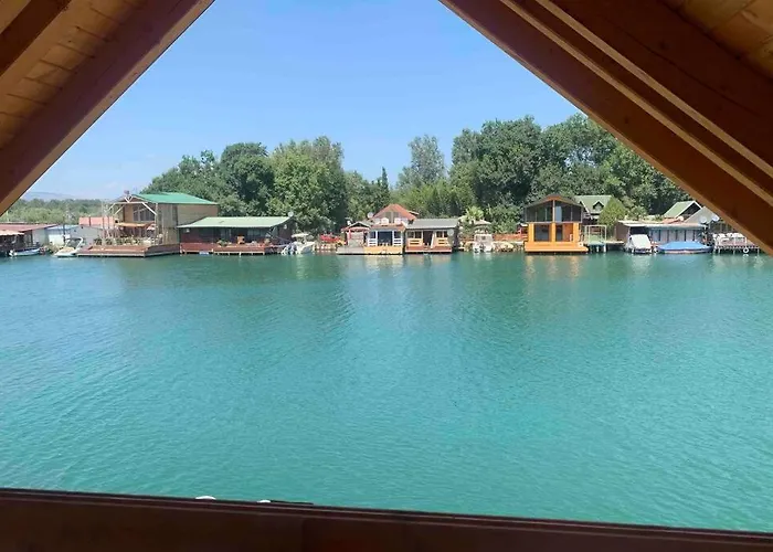 Cheerful Cabin In Ada Bojana